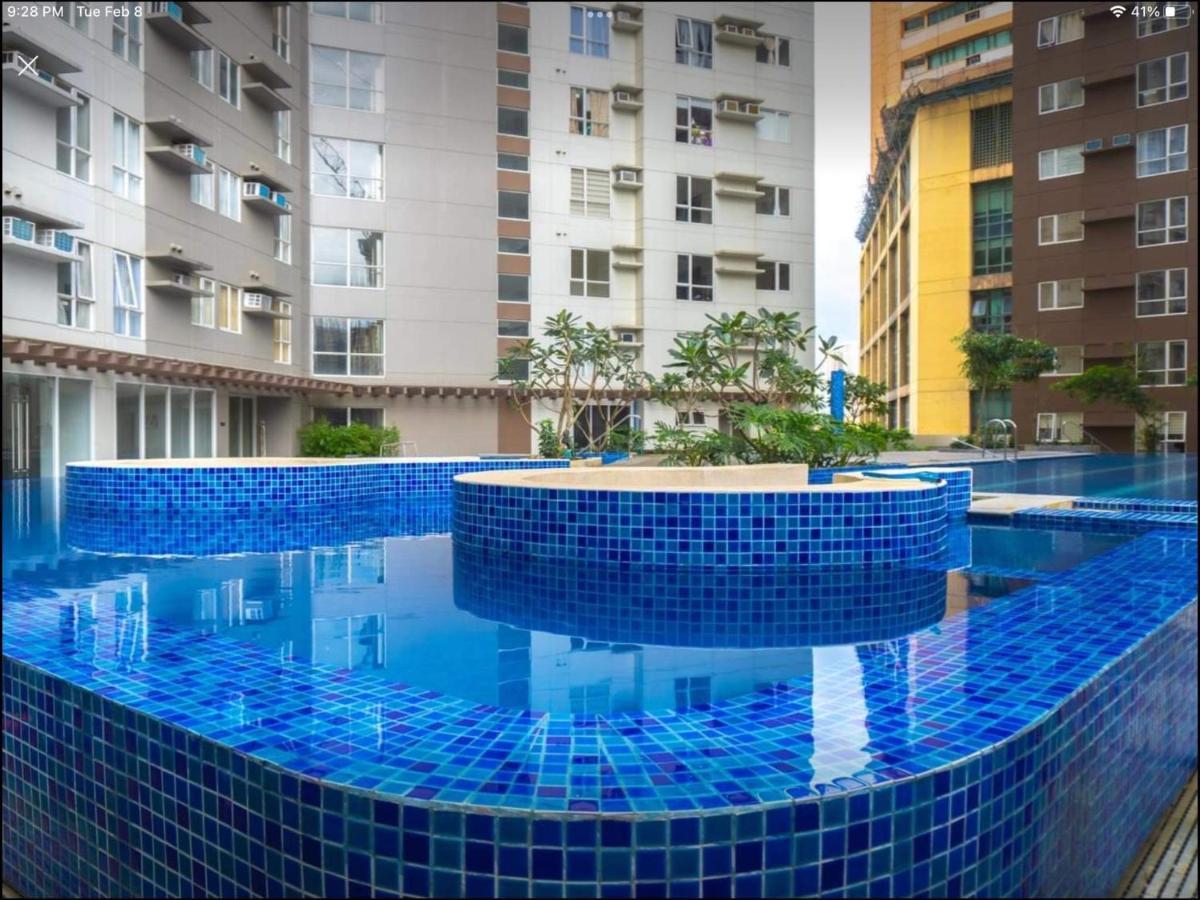 מנילה Studio Fully Furnished מראה חיצוני תמונה